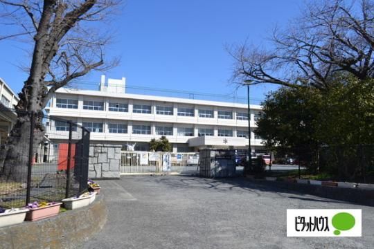 【周辺】　富士市立吉原第二中学校：785m