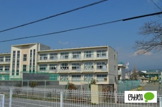 【周辺】　富士市立吉原第一中学校：1159m