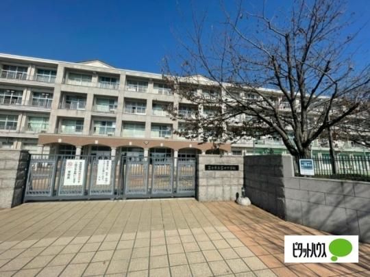 【周辺】　富士市立富士中学校：3080m