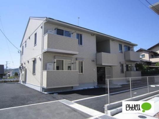 �f�B�A�R�[�g