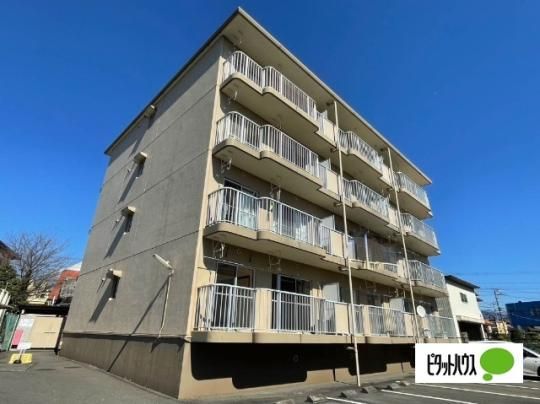 ���C�A���܂���