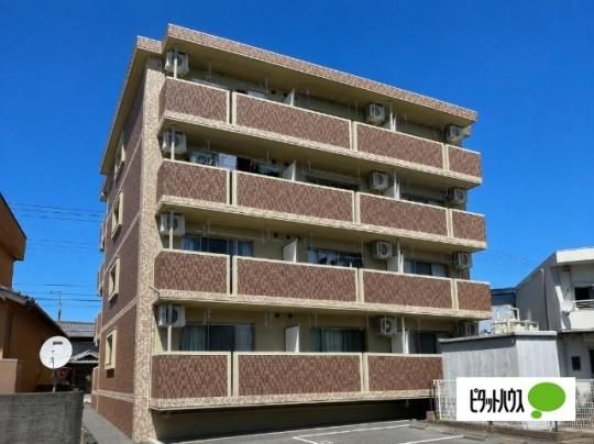 �����^�[�j��Fuji